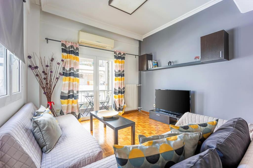 אתונה Apartment In The Middle Of Everything מראה חיצוני תמונה