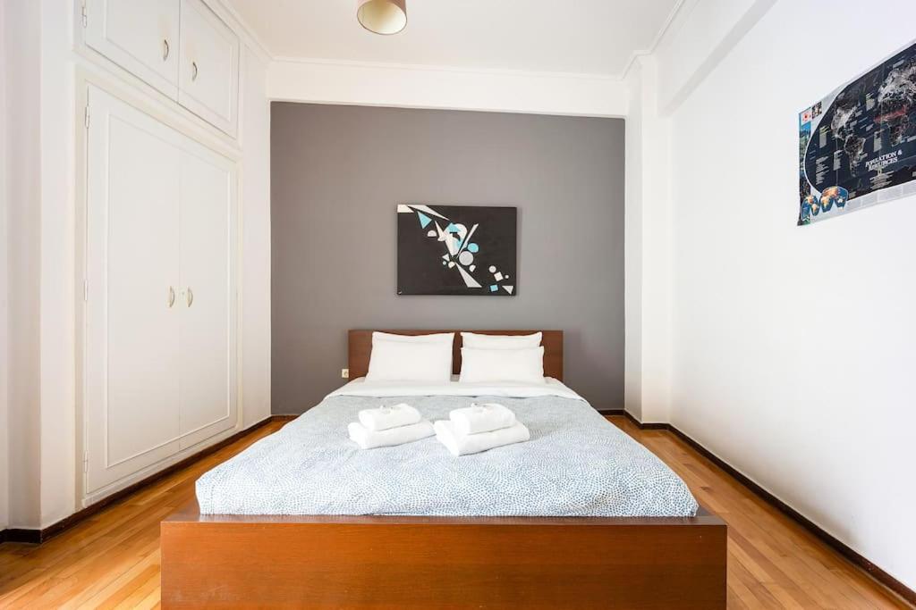 אתונה Apartment In The Middle Of Everything מראה חיצוני תמונה